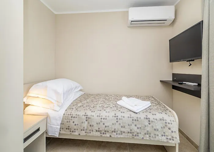 Lamar S Privatnim Bazenom I Pogledom Na Apartamento